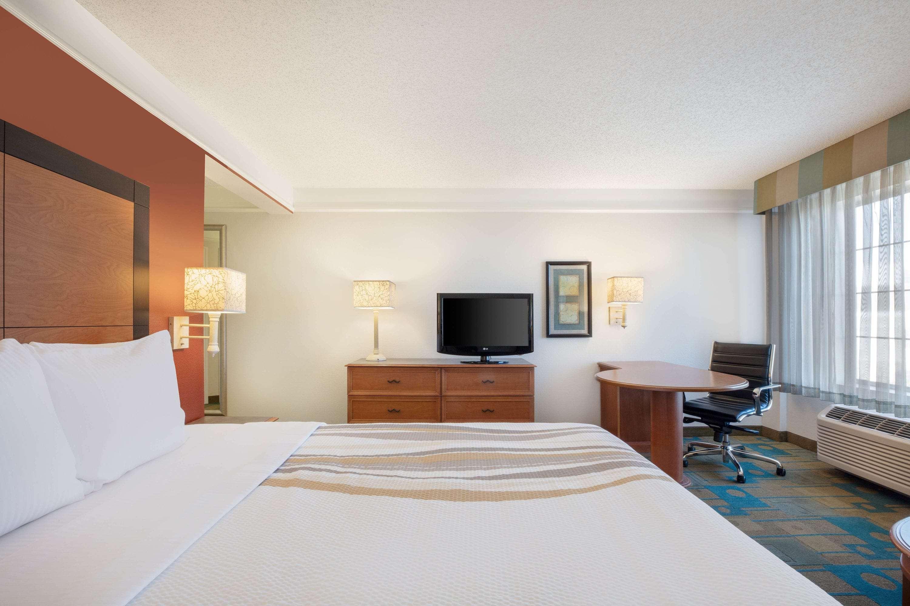 La Quinta Inn And Suites By Wyndham, Окала Екстериор снимка