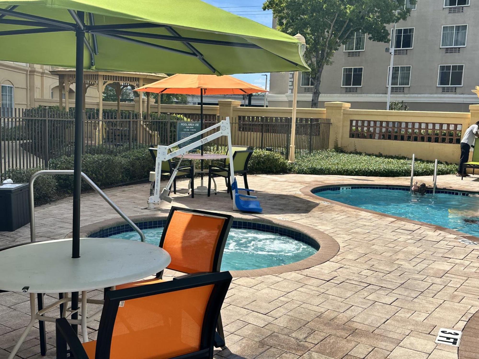 La Quinta Inn And Suites By Wyndham, Окала Екстериор снимка